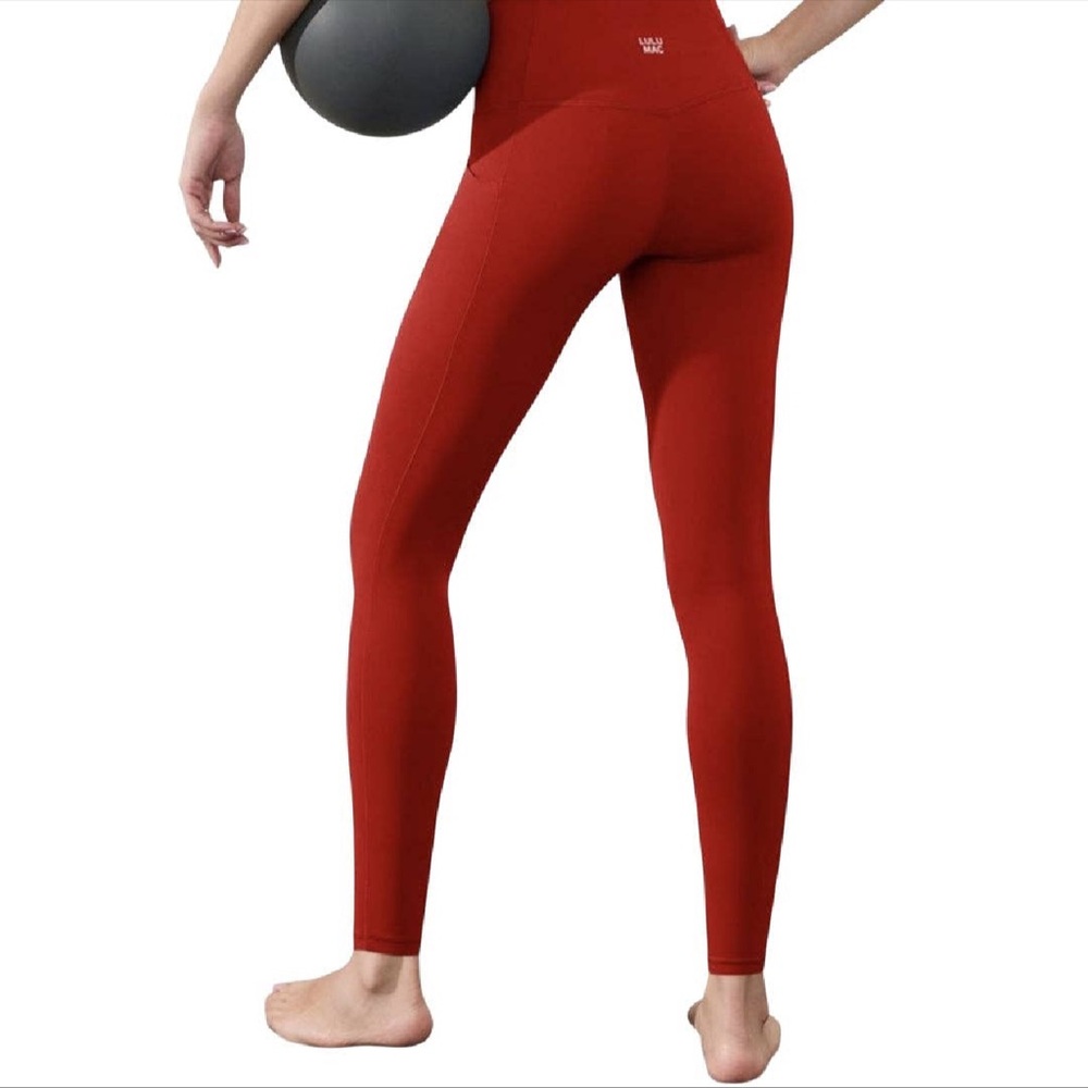 Lulu Mac Red Solid Leggings